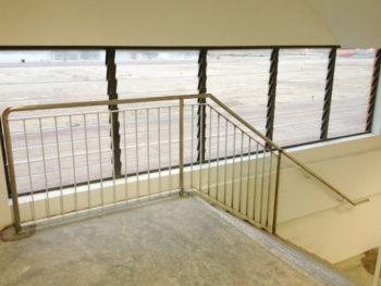 Handrail